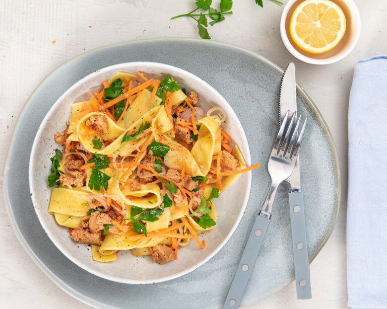 Rogn med pasta, persille, gulerod og citron - Aftenrogn.dk